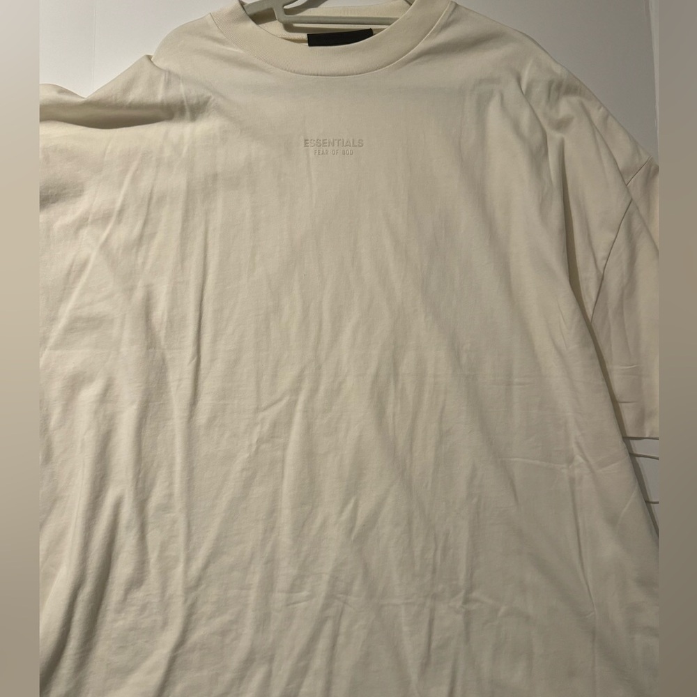 Essentials cloud tee - Picture 2 of 3